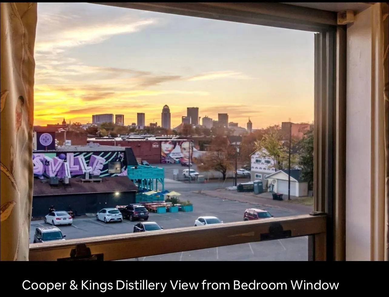 Spacious 6Br Loft Style With Pool Table, Sleeps 16 In Comfort Louisville 0*,  United States