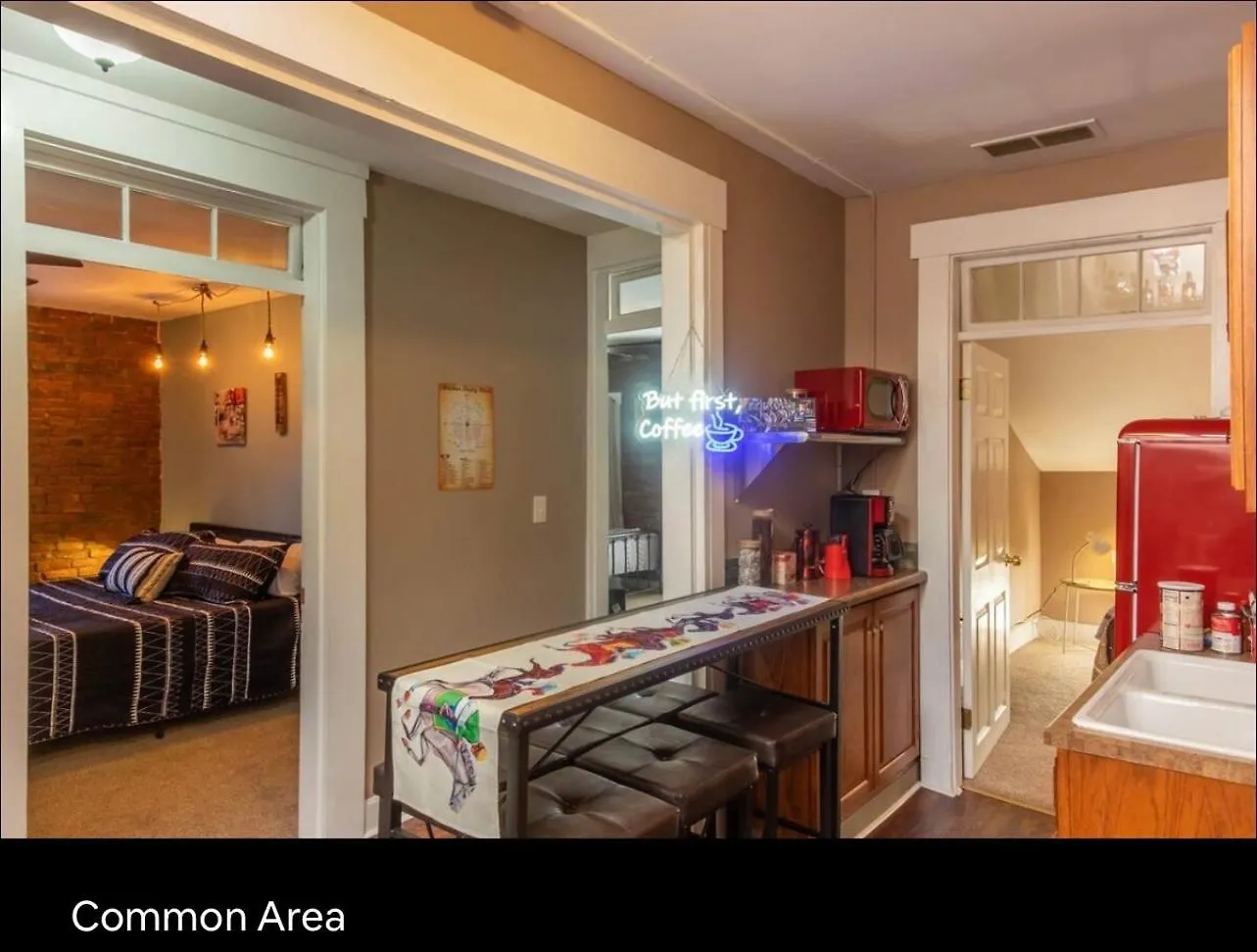 Spacious 6Br Loft Style With Pool Table, Sleeps 16 In Comfort Louisville